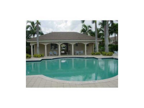 5725 NW 114 PA # 106