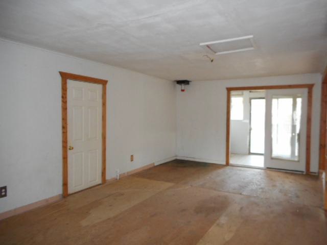 12 W Tamarack Cir