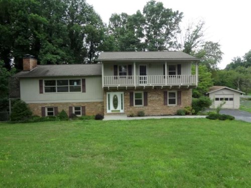 707 Fairway Dr