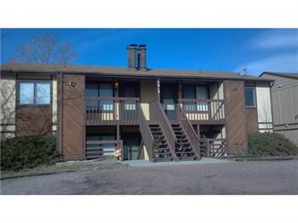 2914 Straus Ln