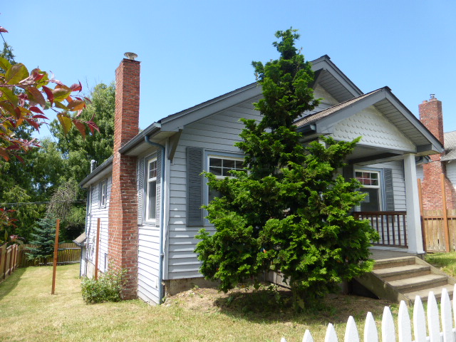 803 S 10th Street