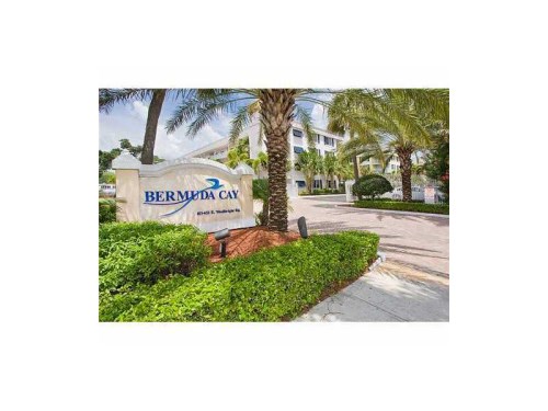 621 E WOOLBRIGHT RD # 206