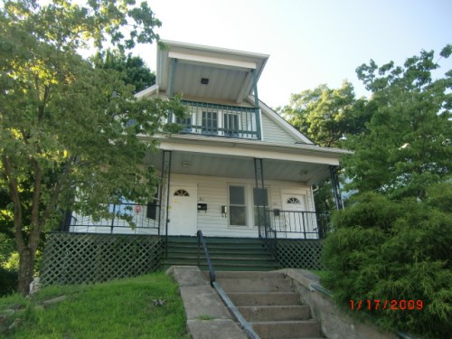 81 Edson Ave