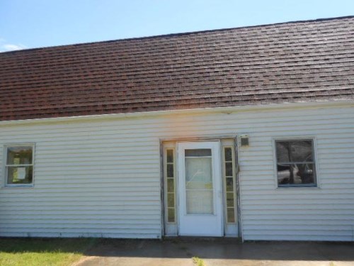 1990 Eastwood Beach Dr