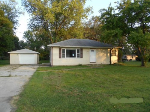 5369 Wallace Dr