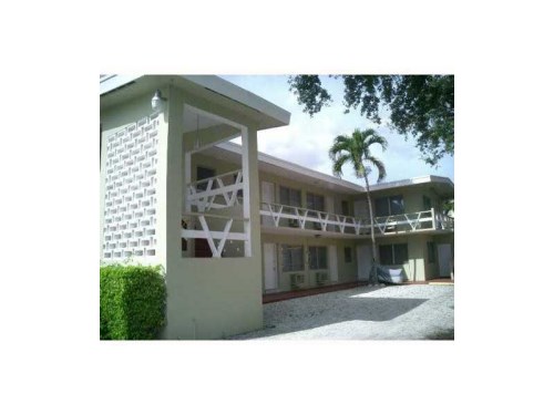 1585 NE 125 ST # 5