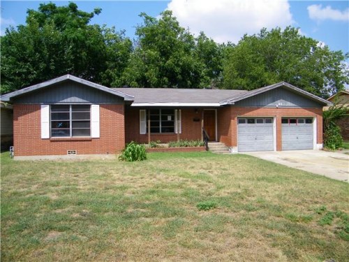 845 Lee Dr