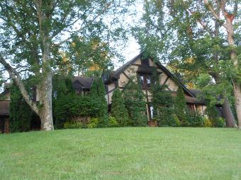 205 Winding Way