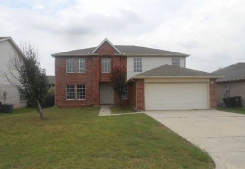 8104 Fox Chase Dr