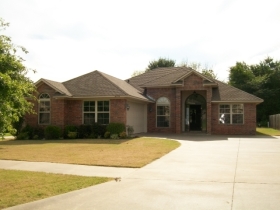 6216 Ironwood Ln
