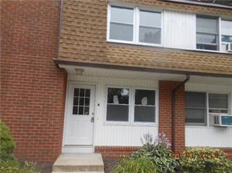 33 Russell St #8