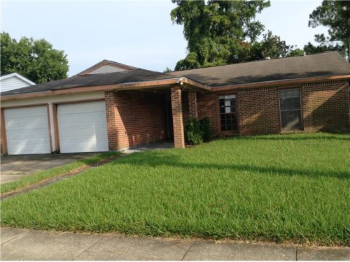 3833 Patricia Ln