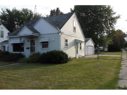 173 Robert St