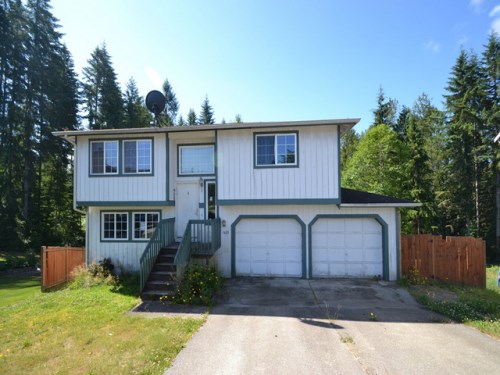 3605 231st Drive NE