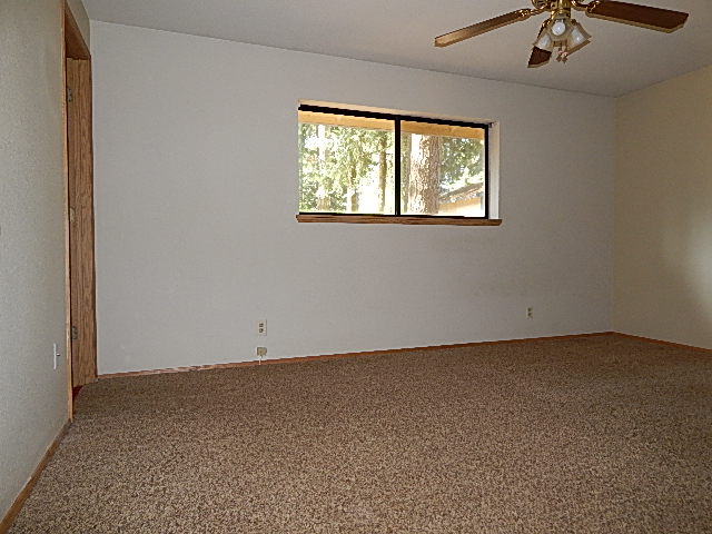 14317 NE 50th Street