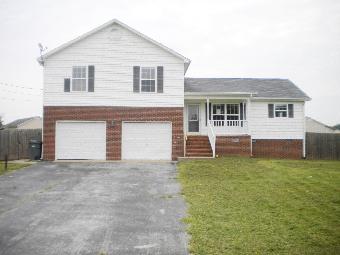 920 Armstrong Lane