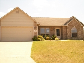 406 Bordeaux Cir