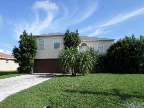 1415 SW Abacus Ave