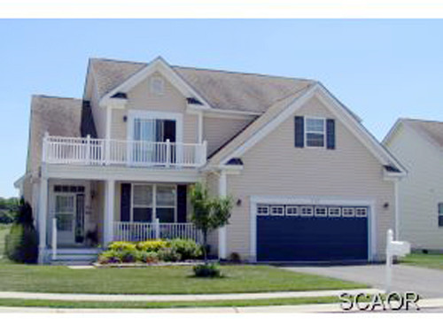 227 WEST BOURNE WAY