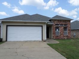 405 Stoneybrook Dr.
