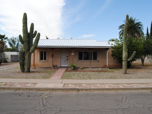 3984 E Desmond Lane