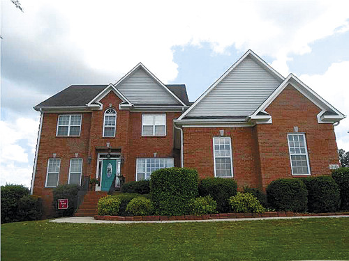 210 Twin Lakes Drive