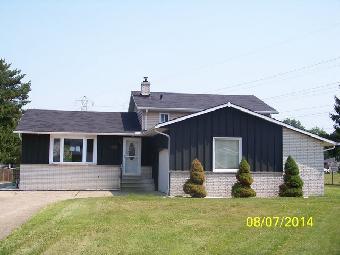 7827 West List Ln