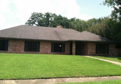 5623 Stratford Ave