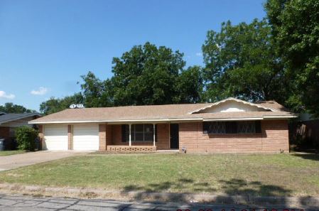 2306 Hanover Dr