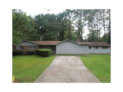 3821 Parks Drive