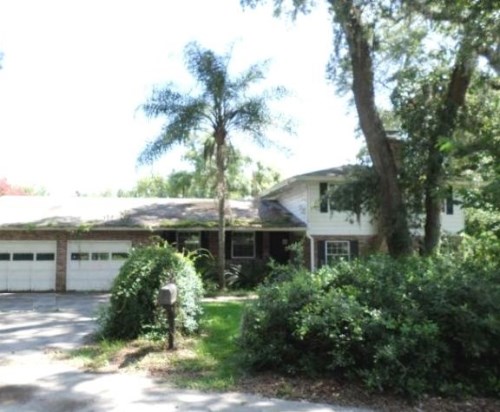 6821 Tamra Ln