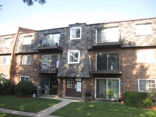 9365 Bay Colony Dr Apt 2s