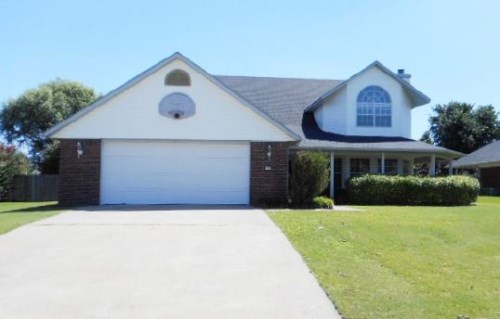 1546 Colby Cir