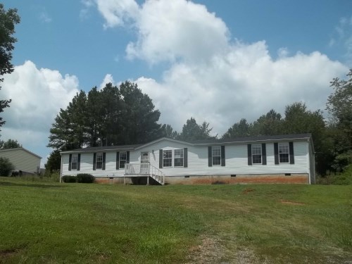 65 Michaels Ln