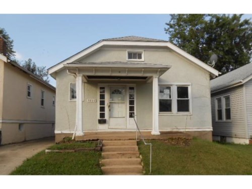 3802 Neosho St