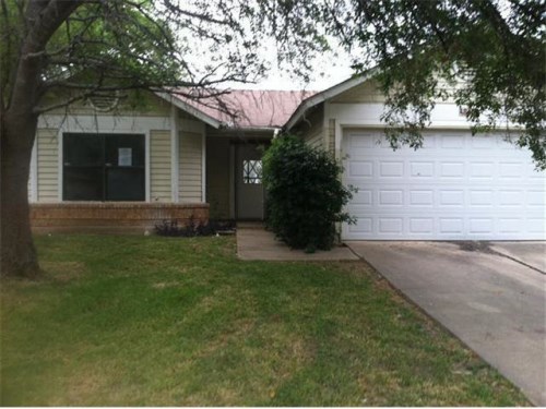 8466 Maple Ridge Dr