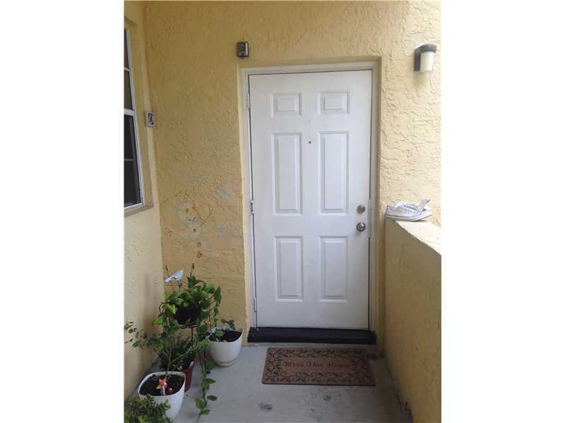 1701 NW 96 TE # 1D