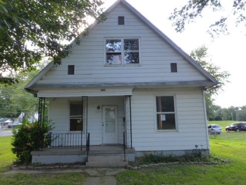 2105 N Elizabeth St