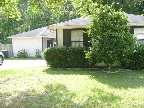 10518 Inverness Dr