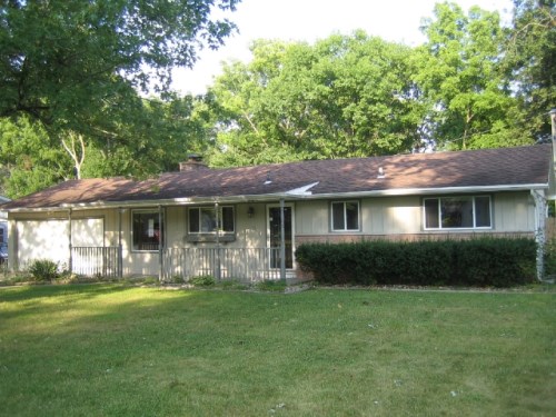 5035 Woodford Dr