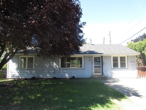 904 Rose Place