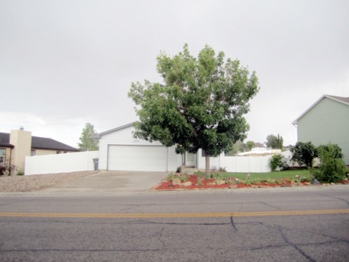 1209 Overland Drive