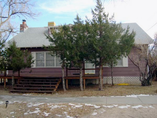 109 W Cedar
