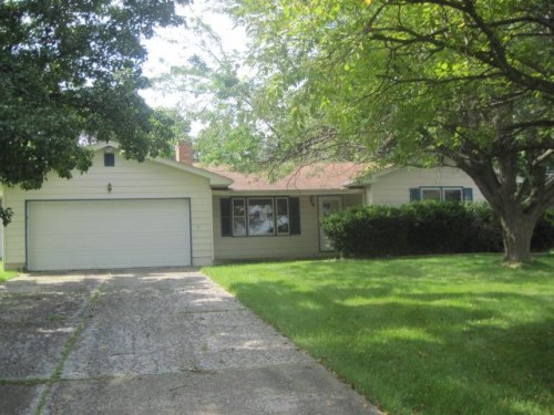 2244 Sprucewood Ct