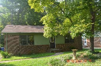 7621 Longstreet Dr