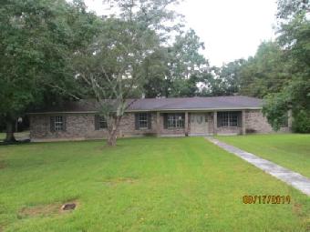 4580 Clarendon Dr