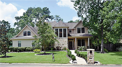 2300 Oak