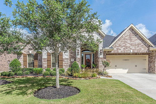 27402 North Saddle Creek Ln