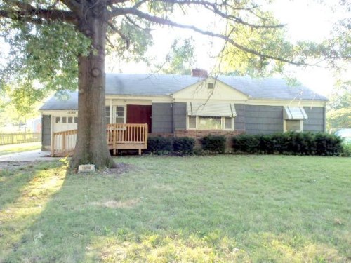 13208 Locust St