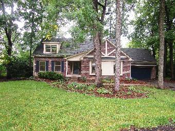 7019 Eastwick Ln